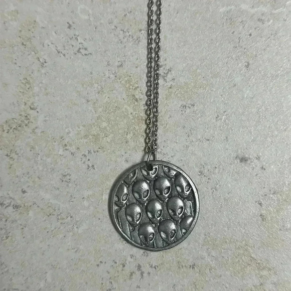 Look At Me Silver Alien Necklace - Picture 2 of 11